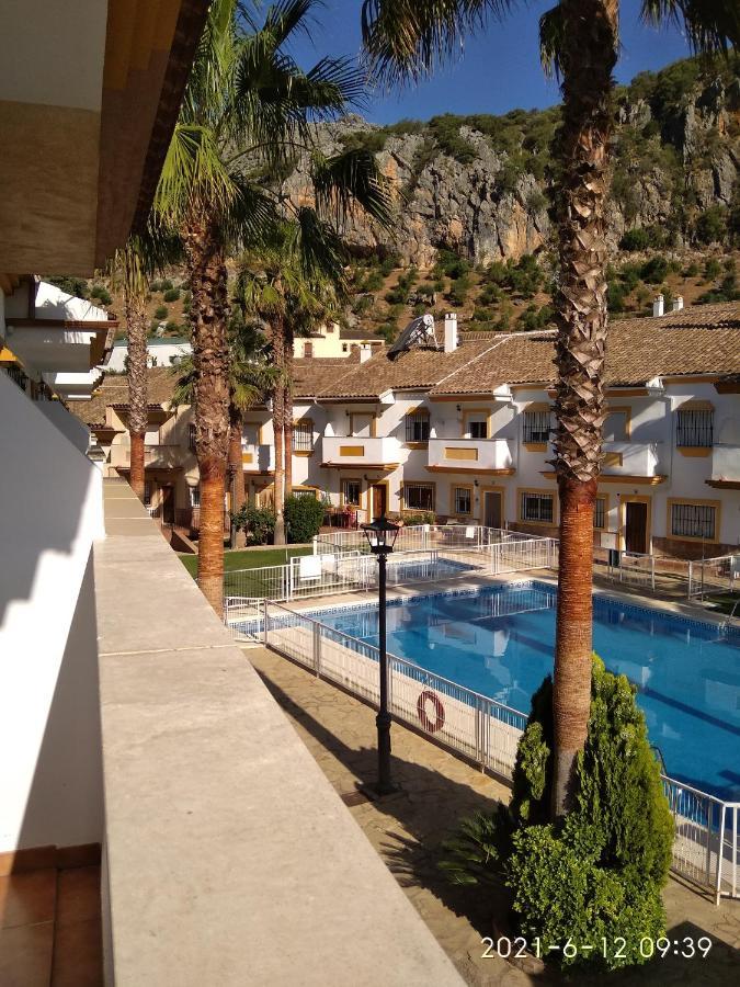 Casa Estacion De Benaojan Villa Bagian luar foto