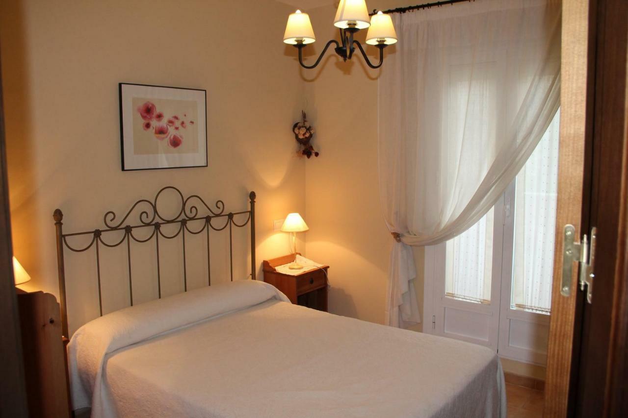 Casa Estacion De Benaojan Villa Bagian luar foto